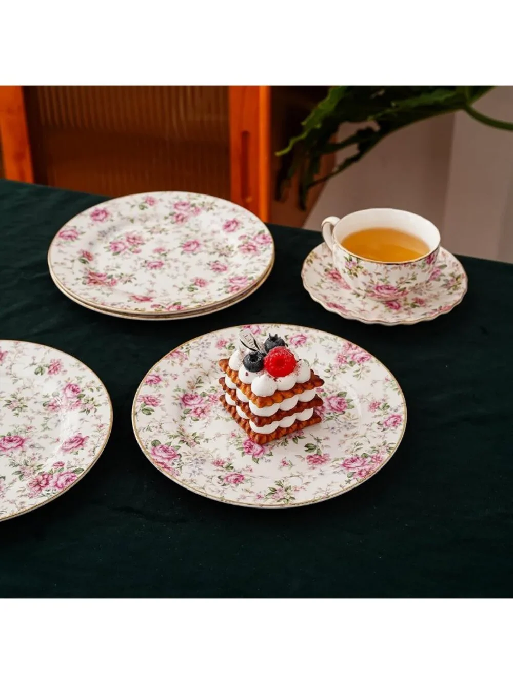 Floral Porcelain Plates Set of 4 | 8in Round Appetizer & Dessert Plates